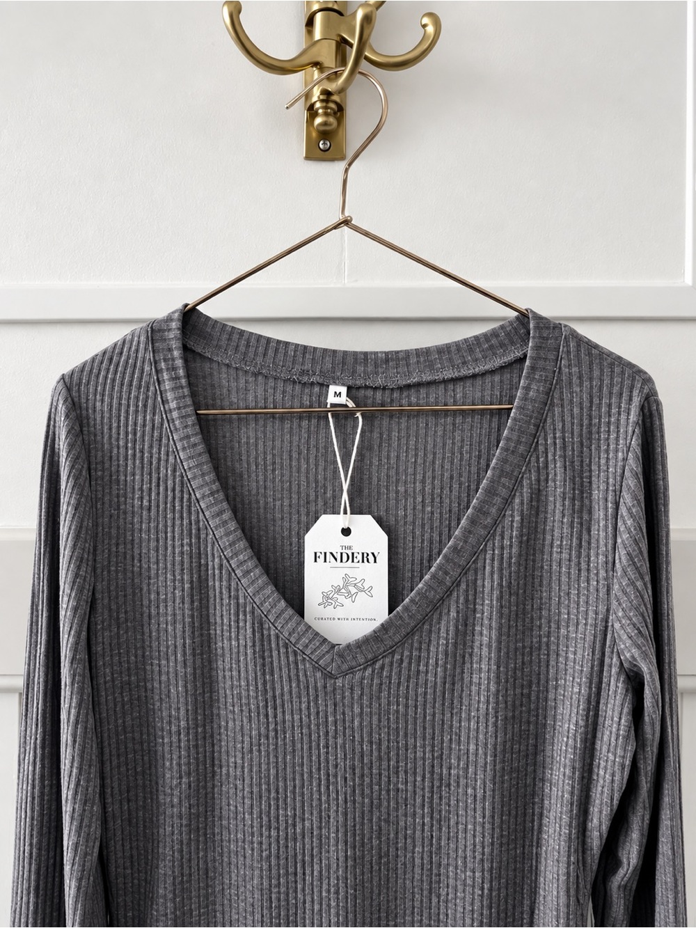 Ribbed V-Neck Lightweight Sweater - Gray